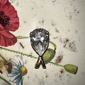 Vintage Exquisite Gold and Clear Teardrop Pendant